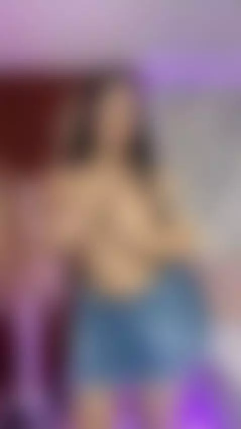 🫣 by angelaa-thommson