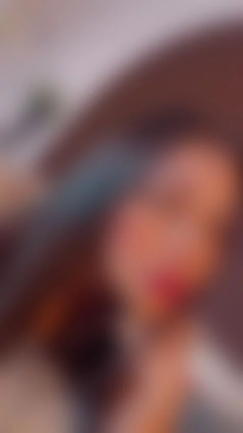 Check my ass !🍑👋🏼 by meghancampbell