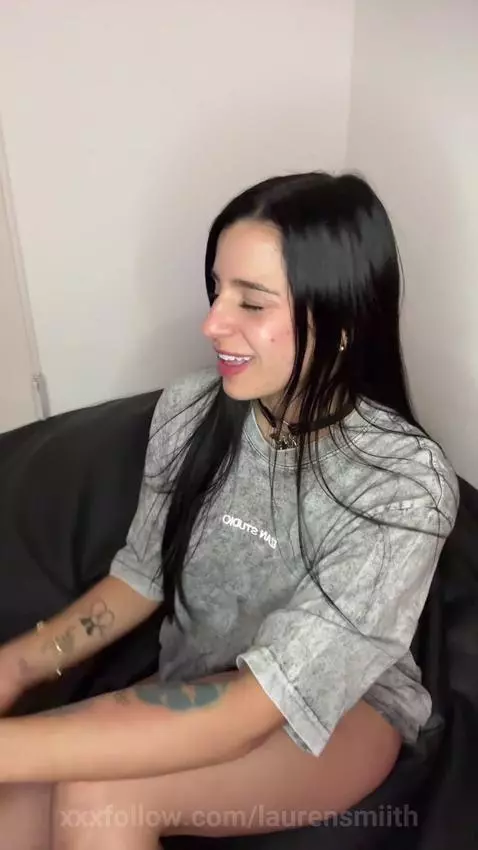 What do you imagine when I talk to you? by laurensmiith