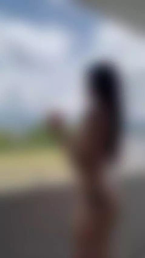 having a delicious coffee, check my link in Bio 😘 by laurensmiith