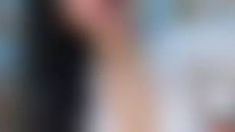 Let me taste the rich of your cock  😈 by biancagarcia1