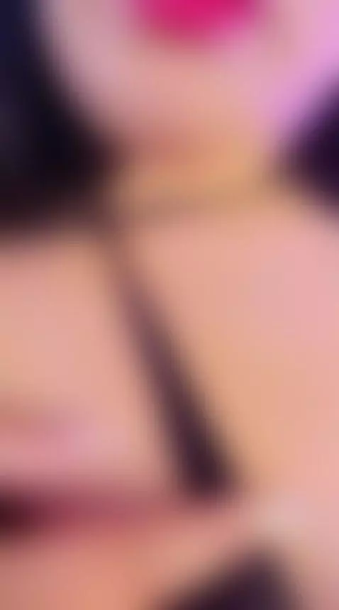 It's time to play with your hot girl by amandacruz