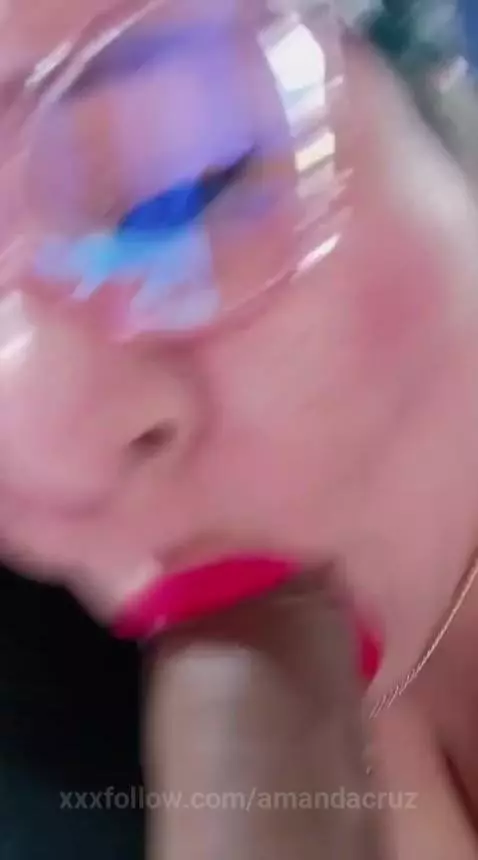 a delicious blowjob restarts your day by amandacruz