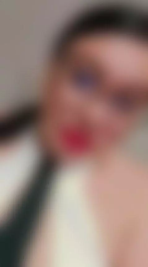 I am ready to receive your orders boss😏 by amandacruz