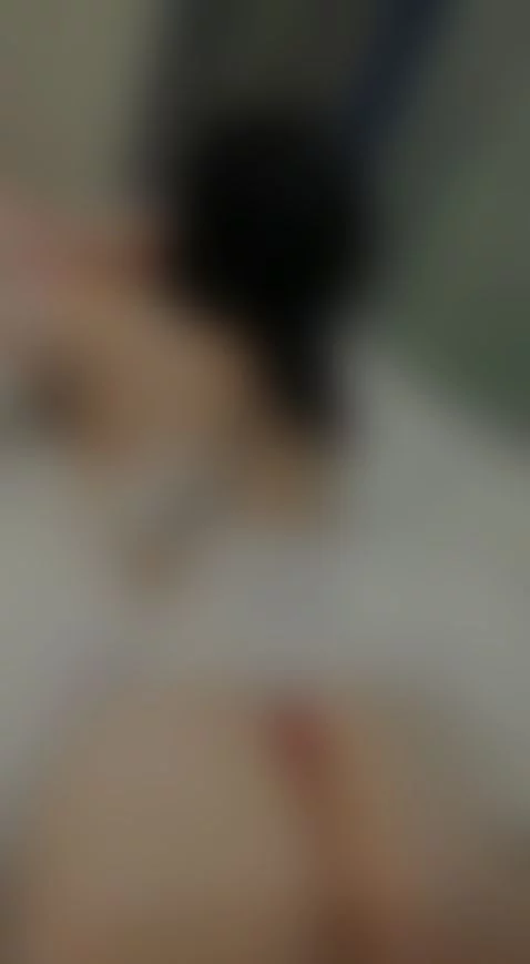 Wet and horny 🔥 by vickyymoore