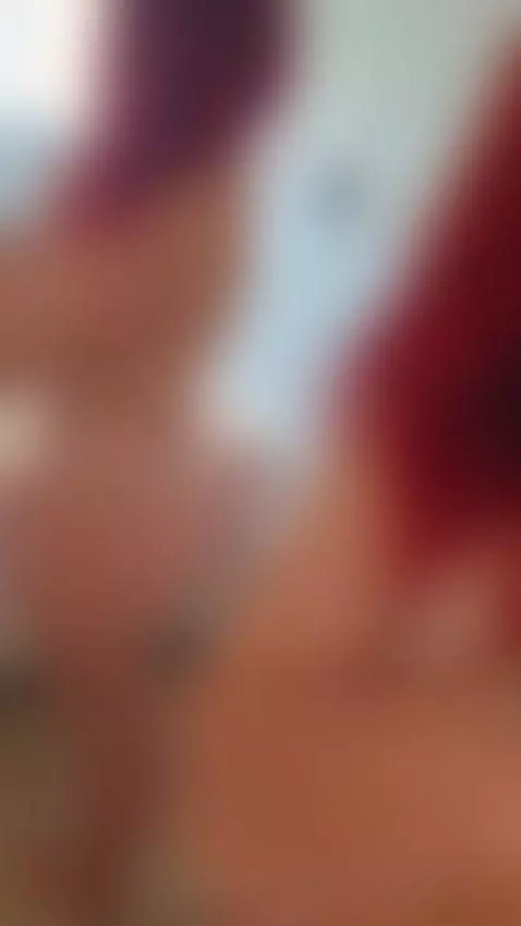 sexy redhead by zoe-12