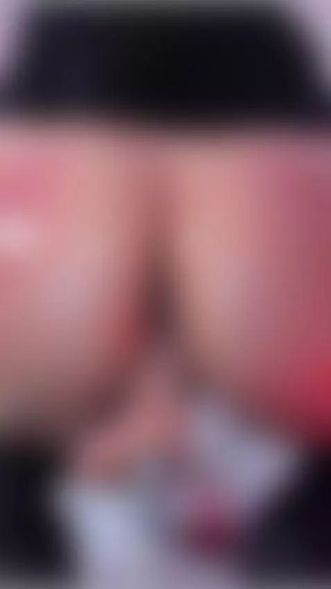 I'll be waiting for you today from 6:00pm to 10:30pm Colombi... by emmarousel