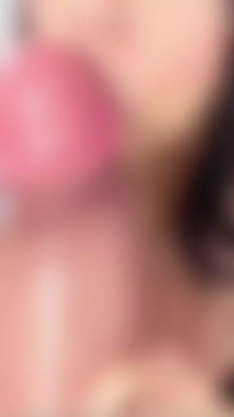 Join me in my living room, I'm already streaming by emmarousel