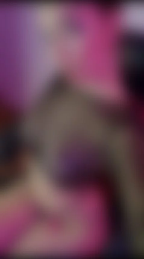 I am online and HORNY NOW 😈 by kendall-pierce