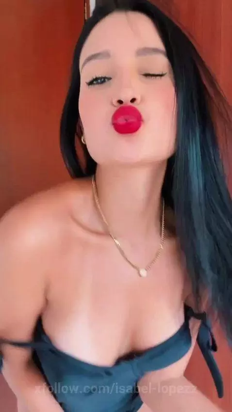 Im feel sexy with redlips by isabel-lopezz