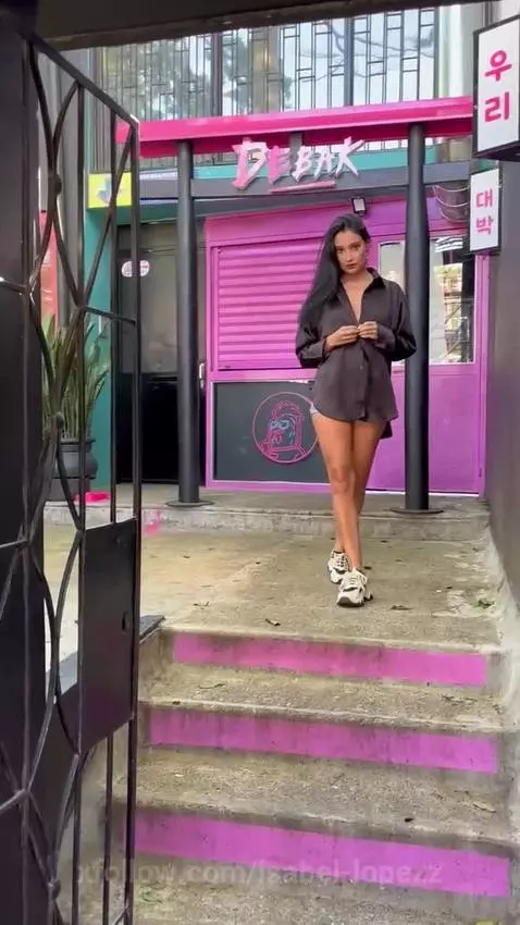 Would u like to see me on the street like this? 😏 by isabel-lopezz