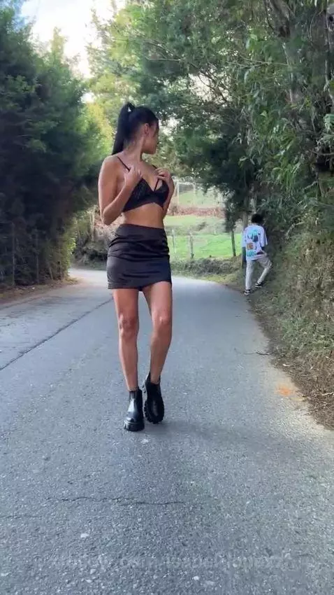 Upss 😏🫦 by isabel-lopezz