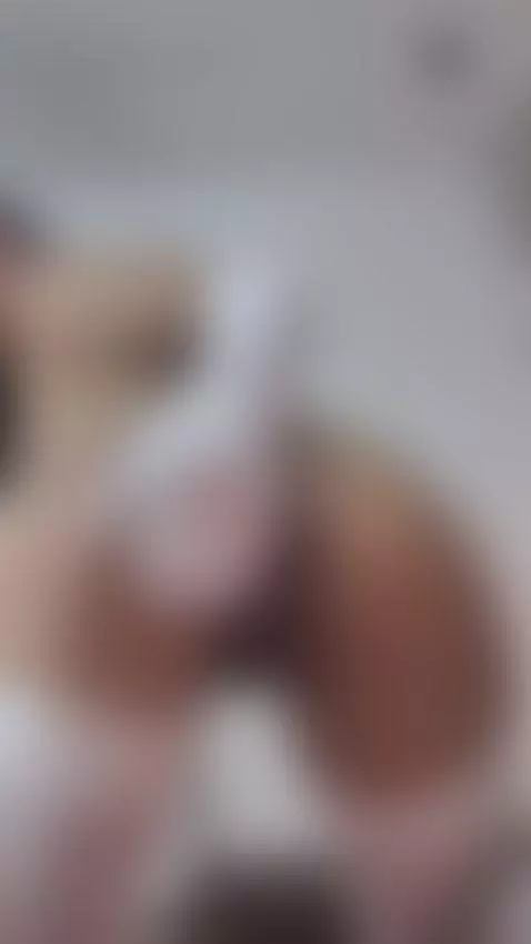 My pussy’s so warm and creamy today… don’t you wanna watch m... by oliviacarter