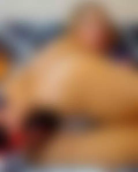 doscover how hard I fuck this hole by oliviacarter