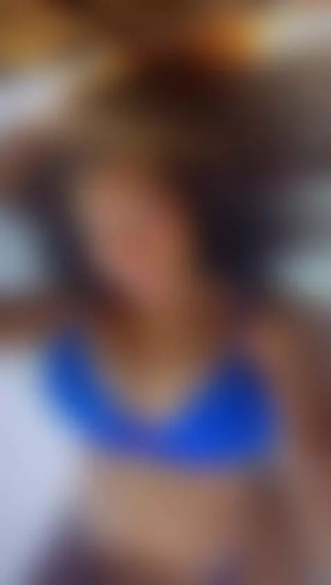 Your favorite ebony by black-rosse1