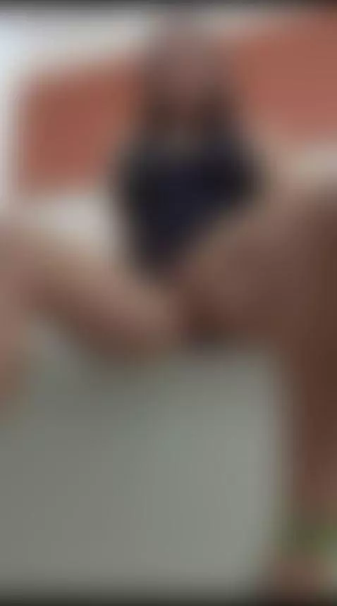 can you help me? by aliicee-green