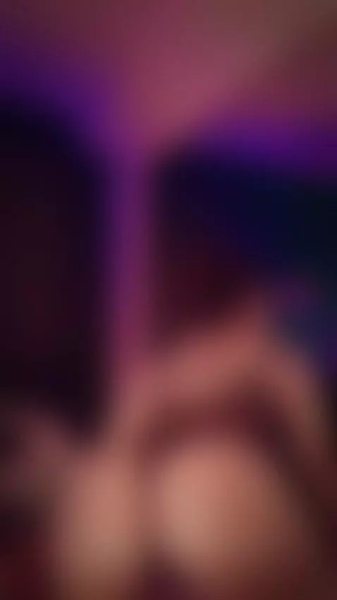 Look how bouncing my great ass by darlinglover