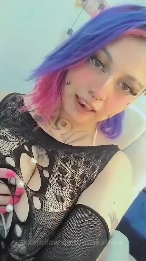 I want to have your big cock in the middle of my big tits 🍒🔥... by miakatrina