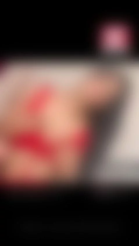 see me making hot rigth now baby!! by antonellarogers