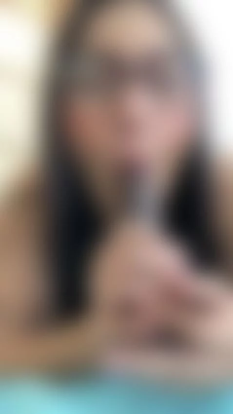 Do u wanna put ur cock in my mouth? Make me feel this dick s... by antonellarogers