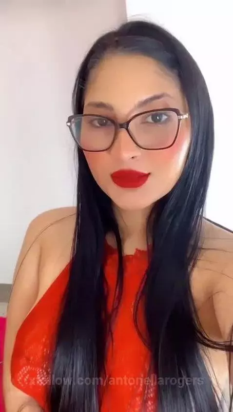 online now my loves 💖 by antonellarogers