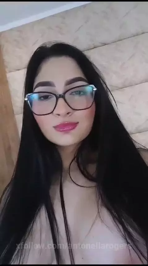 Today I want to feel your tasty juicy cock by antonellarogers