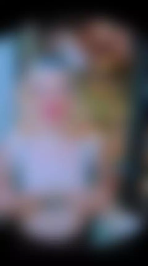 hot by scarlettduboiss