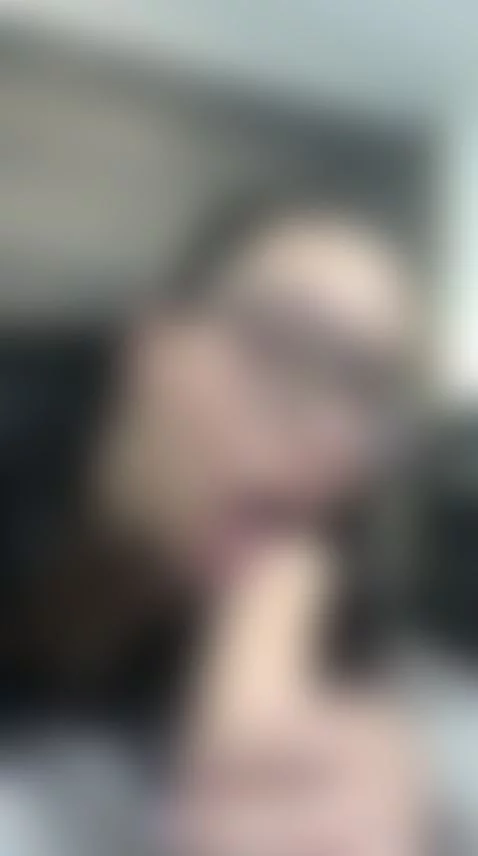 would you like to see me like this with your dick ? by victoriaevanss1