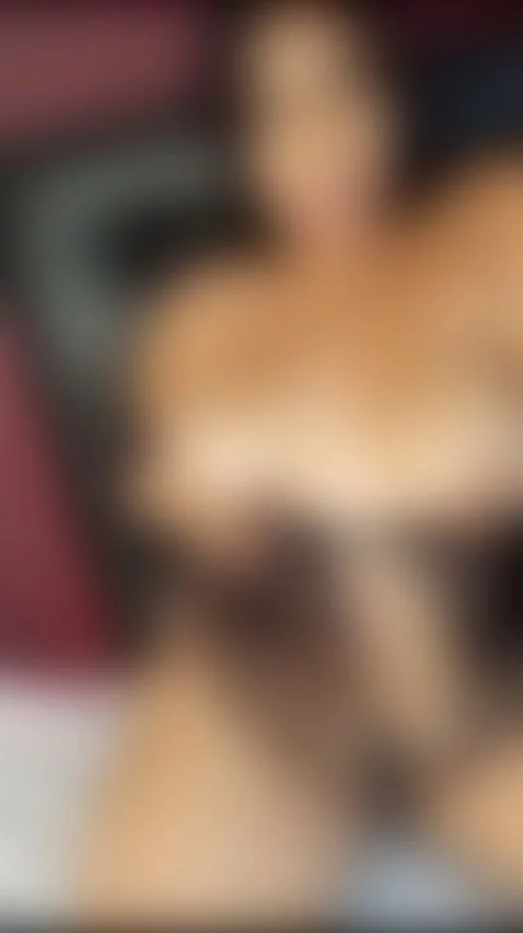 On Line ... Hello chic@s name I wait for you in my room to m... by chanellharris