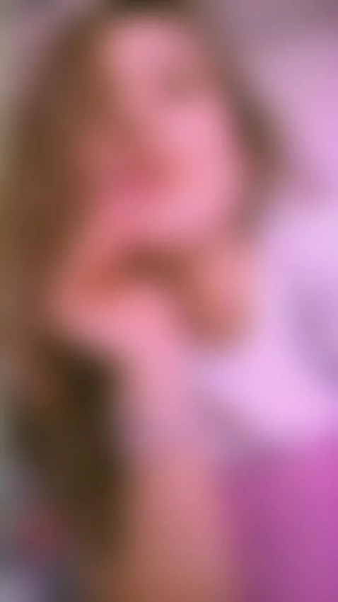 ojoslindos, latinascamsoda, sexygirl by gia-paigee