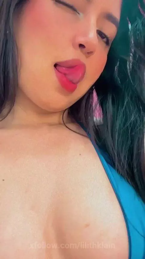 You like my eyes? by lilithklain