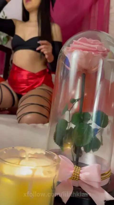 Love is the air....Let´s have our valentine´s date in my fav... by lilithklain