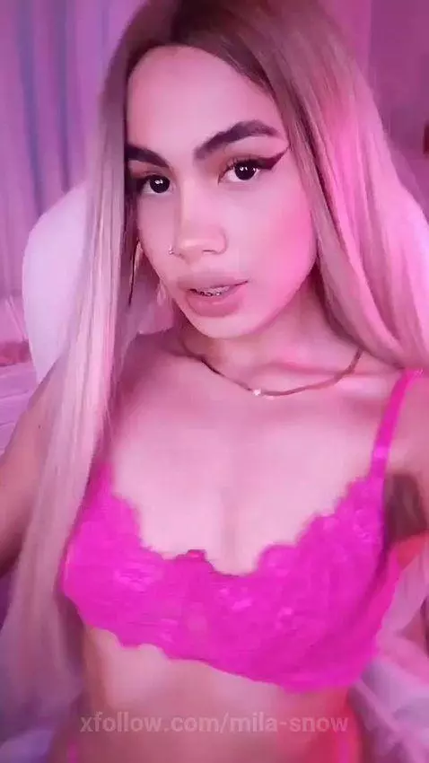 I am online right now lets play now by mila-snow