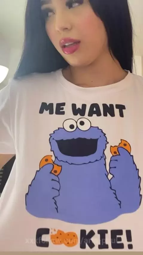 Do you want a cookie? by aria-paul