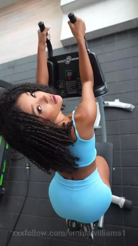 pov, gym, bigass by emmawilliams1