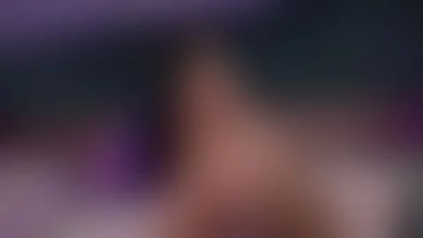 My ass bounce in your face 😏🍑 by mela-nnia