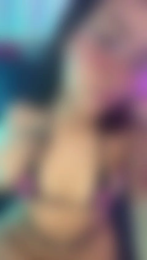 Wanna taste my sweet pussy? 🌸 by saryblake