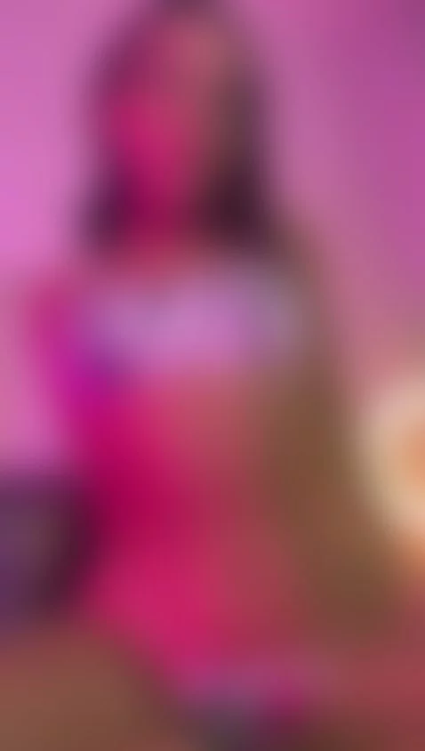 Live now!!! and waiting for you by saryblake