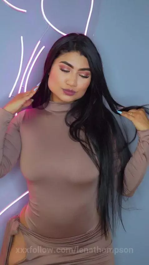 bigass, longhair, bigtits by lenathompson