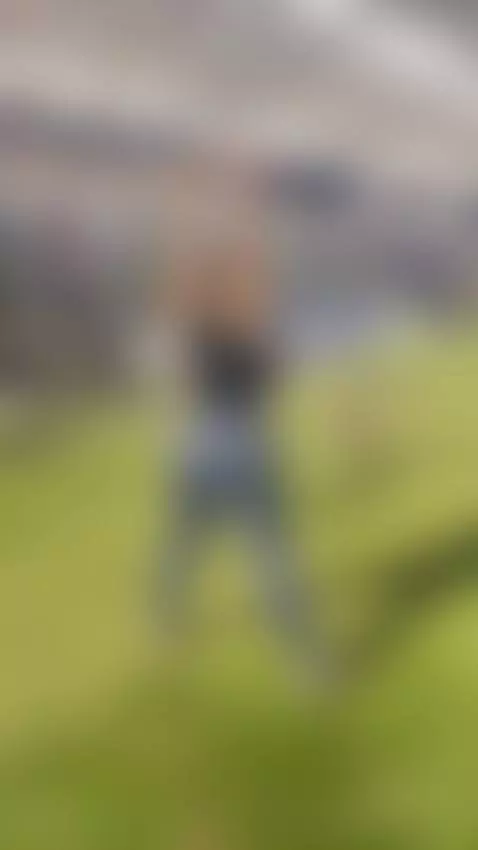 un buen estiramiento para no tener calambres by sexycolombianconfederation