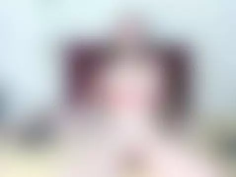 Come kiss my body enjoy my buttocks by arianadiosa