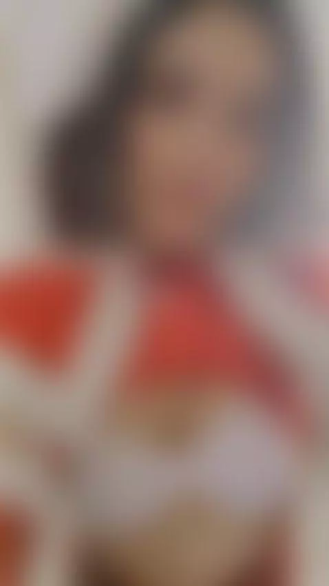 latina, pussyhairy, petitegirl by linnettechar2