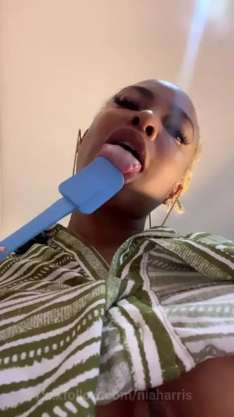 foodporn, sexy, horny by niaharris