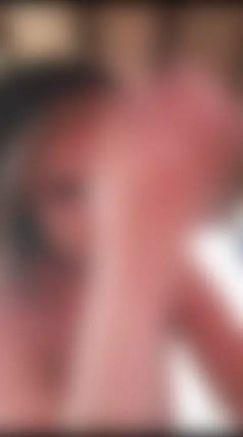 I look better on top of you by caracummings