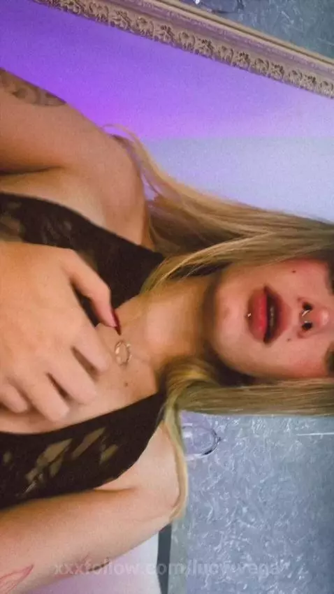 see you online🫠🫠🫠 by lucy-vega