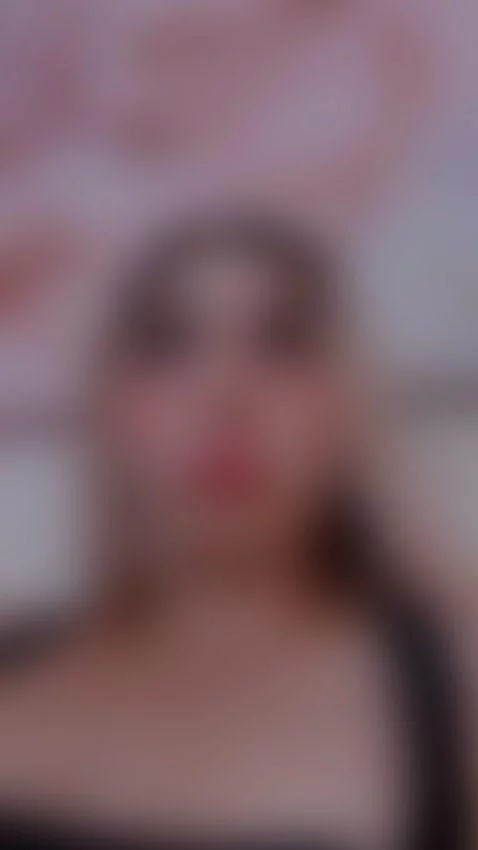 It was very hot and I had to break it🥺🥺🥺 by lucy-vega