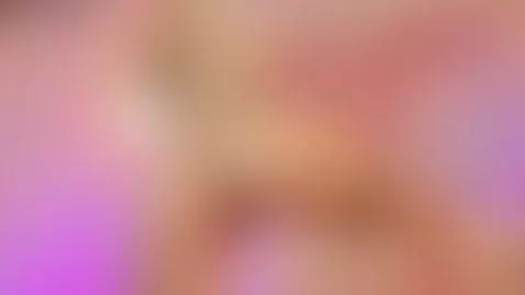 im online nowwww!! by lucy-vega