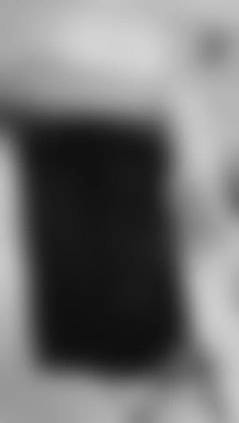 Like see my titis?? im online noww.. i wait for youu by lucy-vega