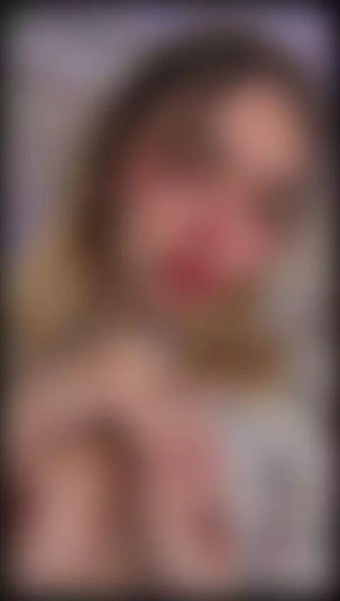 Your girl is wet! 💦💦Vote for me in the first link!! by lucy-vega