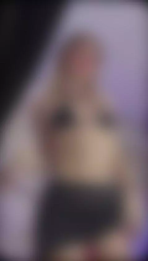 Hey guys!! Vote for me 🖤"Best xxxfollowprofile" First link ⭐ by lucy-vega